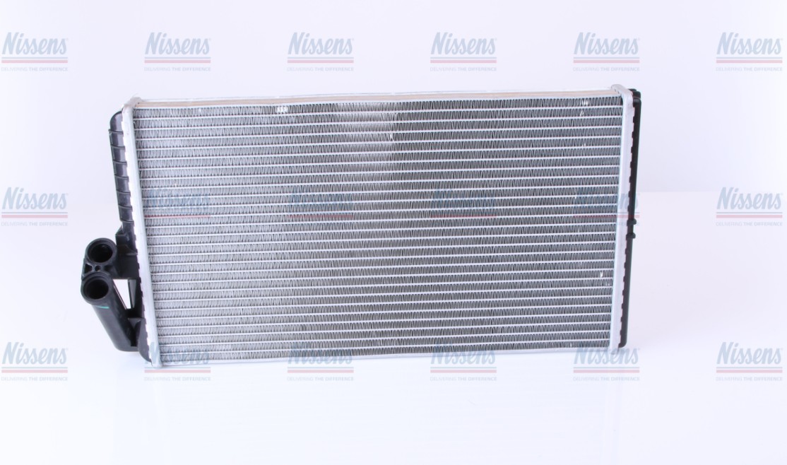 Радиатор печки (MB Actros MP1) Nissens 72034  аналог A0038351101