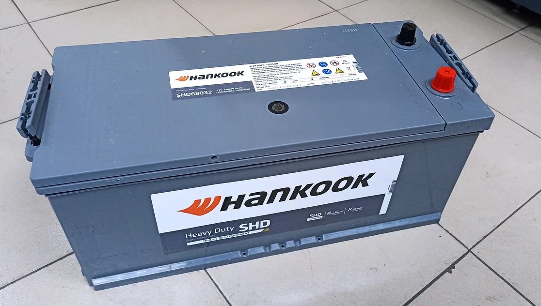 Аккумулятор (180Аh 1000А/12V) Hankook SHD68032